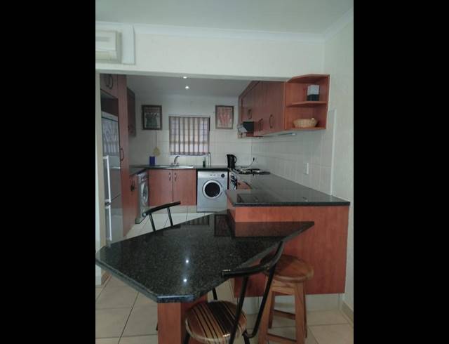 2 BEDROOM PROPERTY TO RENT IN MANABA BEACH